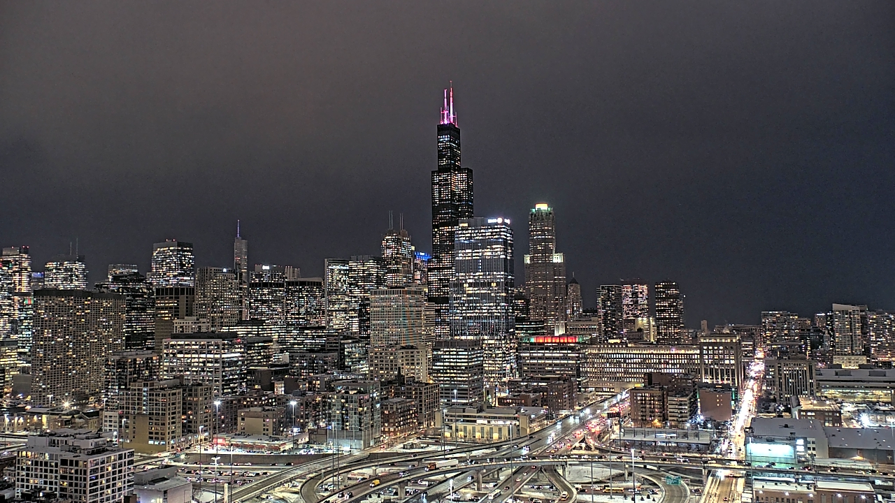 Thumbnail for current weather camera view from UIC - University of Illinois Chicago in Chicago, Illinois