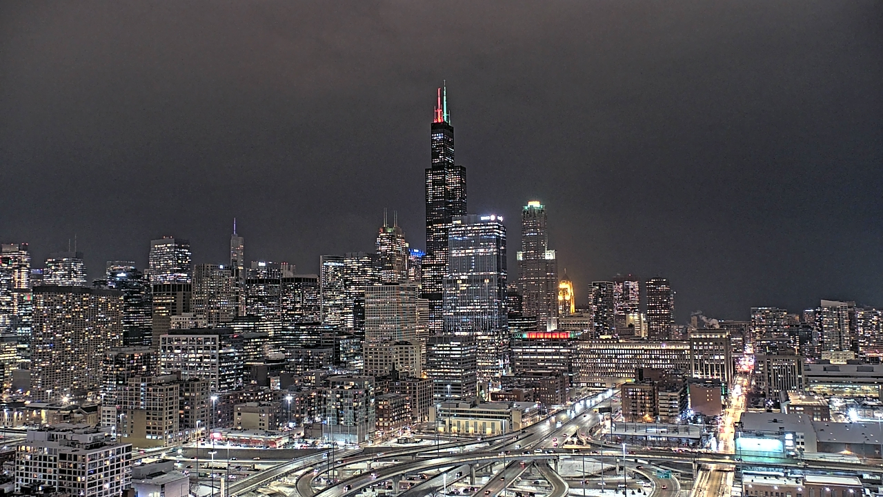 Thumbnail for current weather camera view from UIC - University of Illinois Chicago in Chicago, Illinois