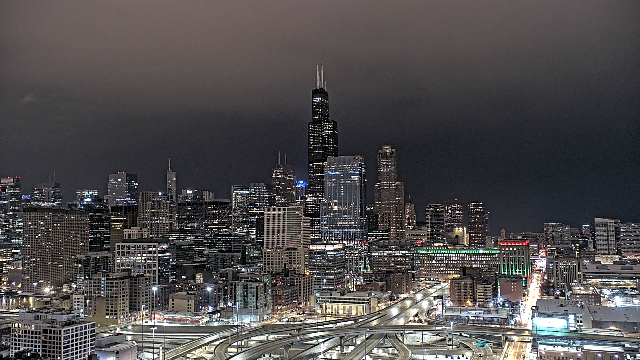 Thumbnail for current weather camera view from UIC - University of Illinois Chicago in Chicago, Illinois