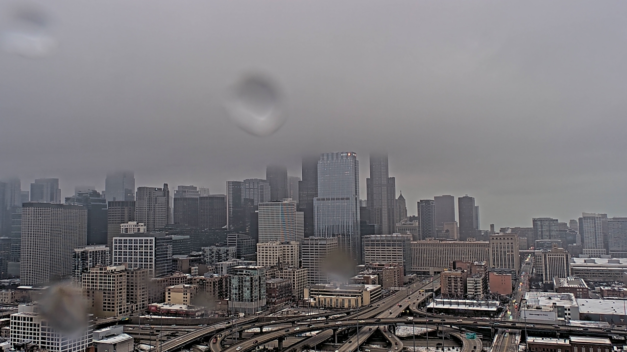 Thumbnail for current weather camera view from UIC - University of Illinois Chicago in Chicago, Illinois