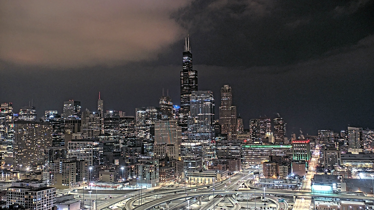 Thumbnail for current weather camera view from UIC - University of Illinois Chicago in Chicago, Illinois