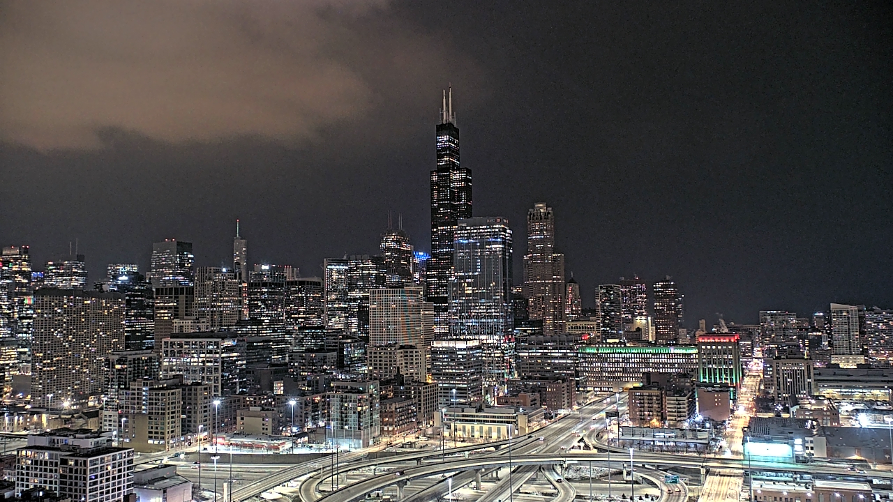 Thumbnail for current weather camera view from UIC - University of Illinois Chicago in Chicago, Illinois