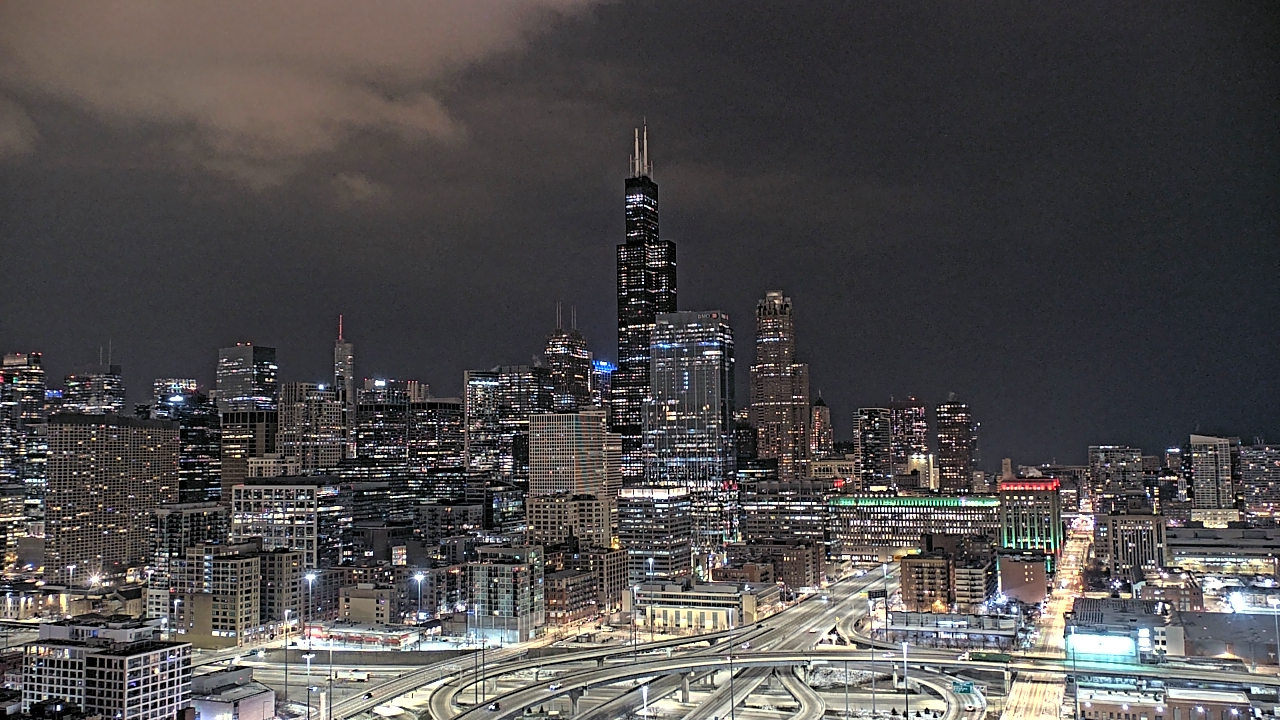 Thumbnail for current weather camera view from UIC - University of Illinois Chicago in Chicago, Illinois