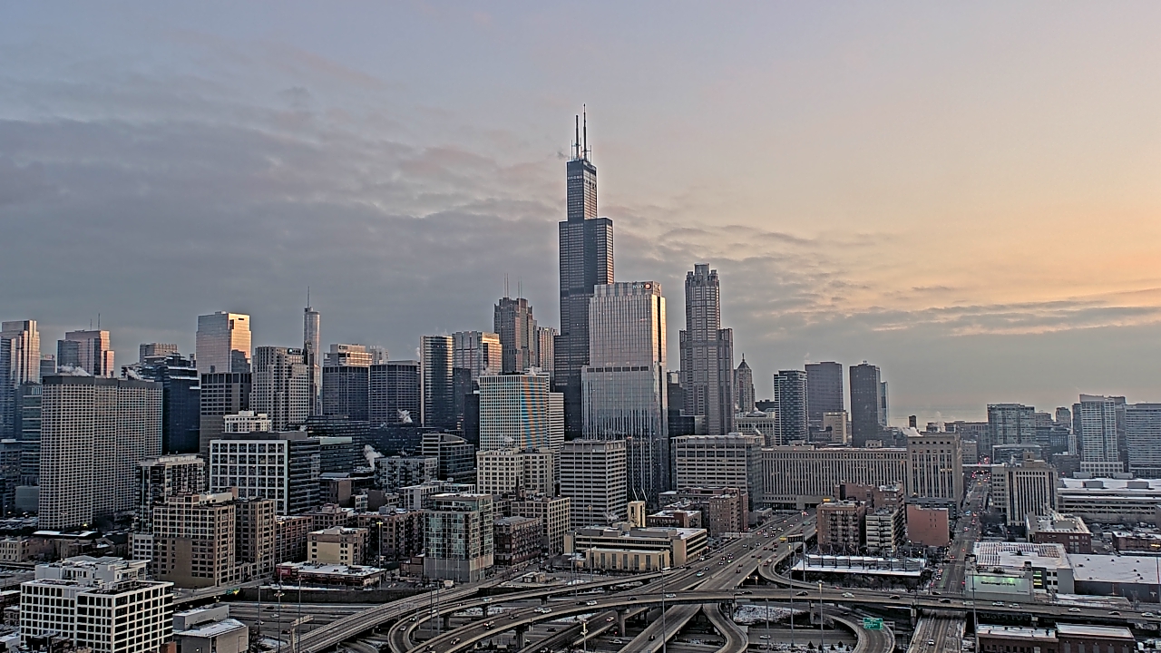 Thumbnail for current weather camera view from UIC - University of Illinois Chicago in Chicago, Illinois