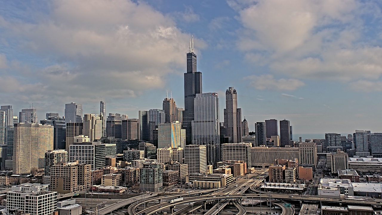 Thumbnail for current weather camera view from UIC - University of Illinois Chicago in Chicago, Illinois