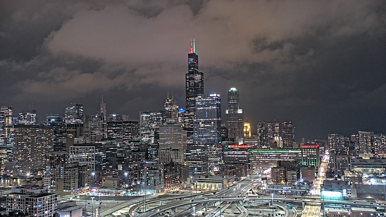 Thumbnail for current weather camera view from UIC - University of Illinois Chicago in Chicago, Illinois