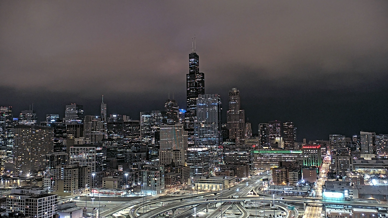 Thumbnail for current weather camera view from UIC - University of Illinois Chicago in Chicago, Illinois