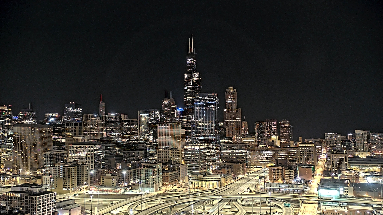 Thumbnail for current weather camera view from UIC - University of Illinois Chicago in Chicago, Illinois