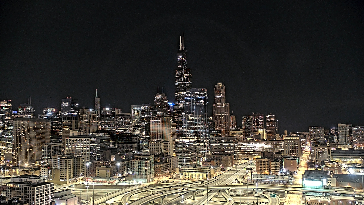 Thumbnail for current weather camera view from UIC - University of Illinois Chicago in Chicago, Illinois