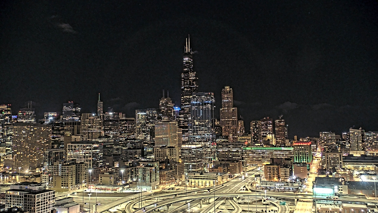 Thumbnail for current weather camera view from UIC - University of Illinois Chicago in Chicago, Illinois