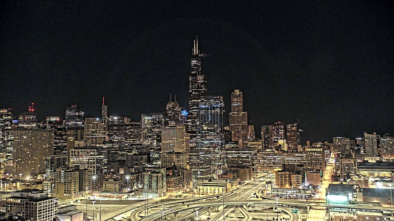 Thumbnail for current weather camera view from UIC - University of Illinois Chicago in Chicago, Illinois