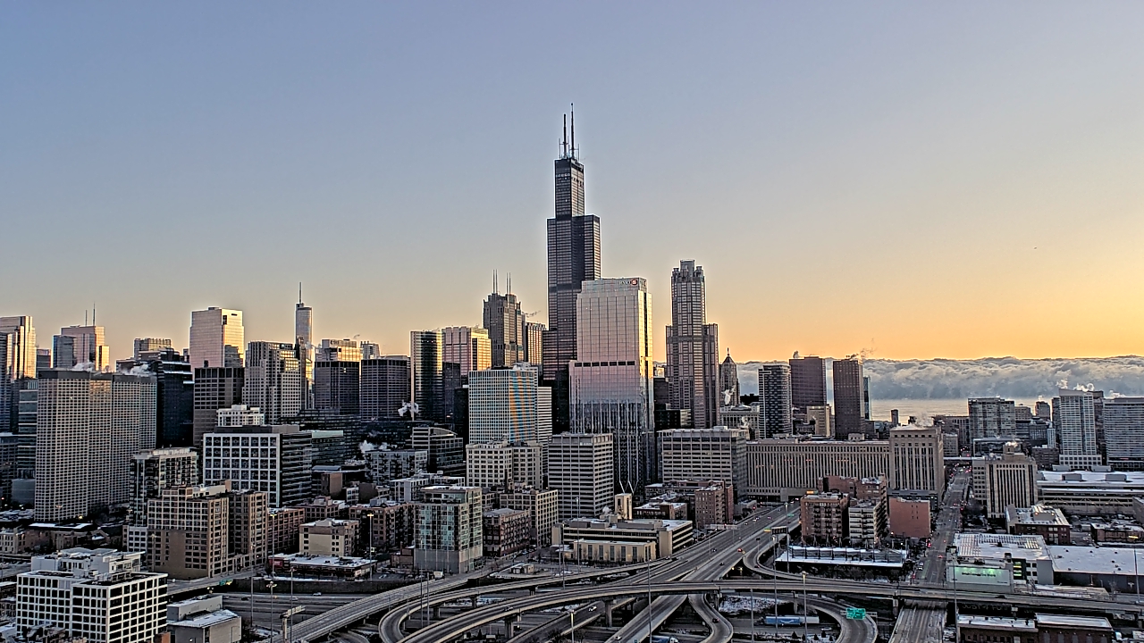 Thumbnail for current weather camera view from UIC - University of Illinois Chicago in Chicago, Illinois