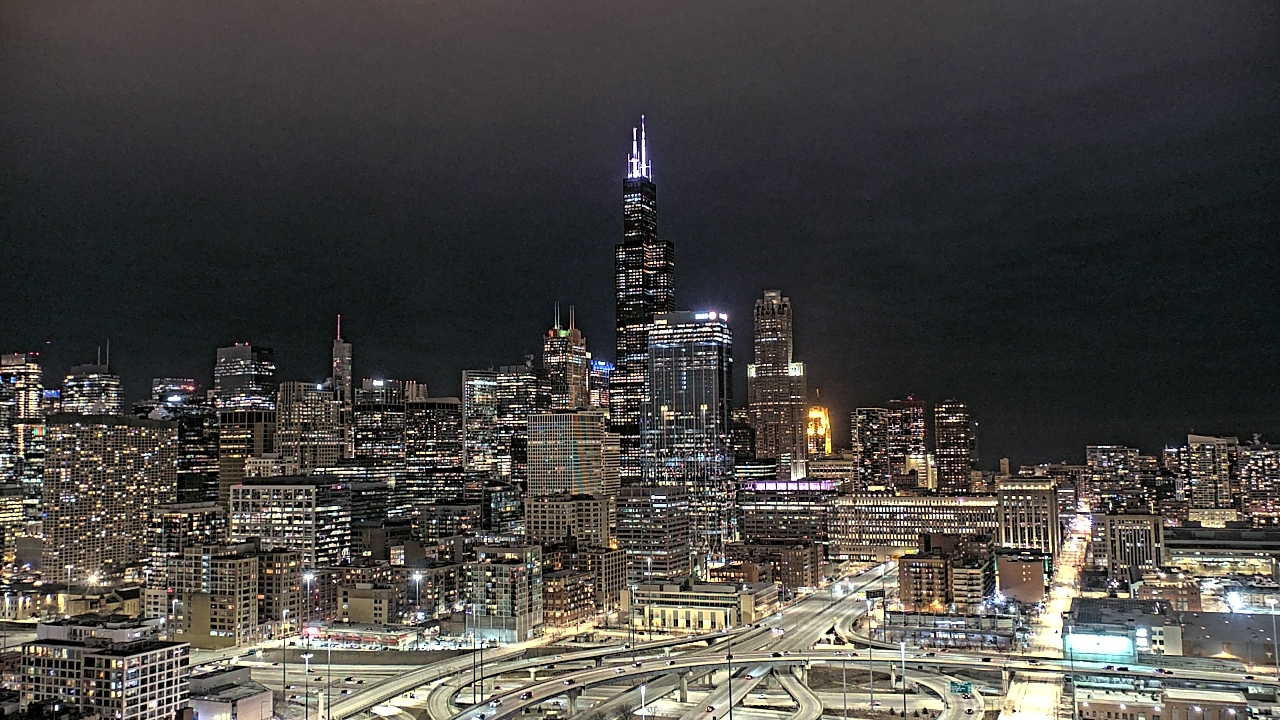 Thumbnail for current weather camera view from UIC - University of Illinois Chicago in Chicago, Illinois