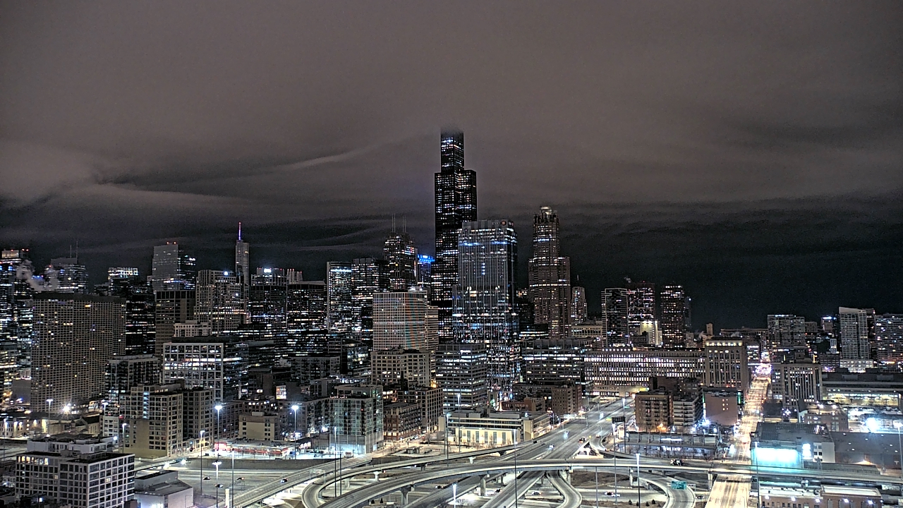 Thumbnail for current weather camera view from UIC - University of Illinois Chicago in Chicago, Illinois