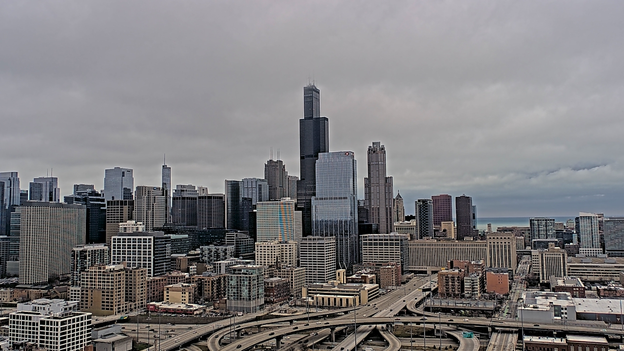 Thumbnail for current weather camera view from UIC - University of Illinois Chicago in Chicago, Illinois