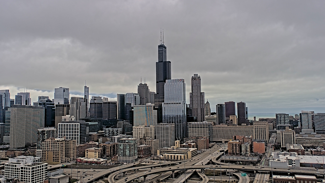 Thumbnail for current weather camera view from UIC - University of Illinois Chicago in Chicago, Illinois