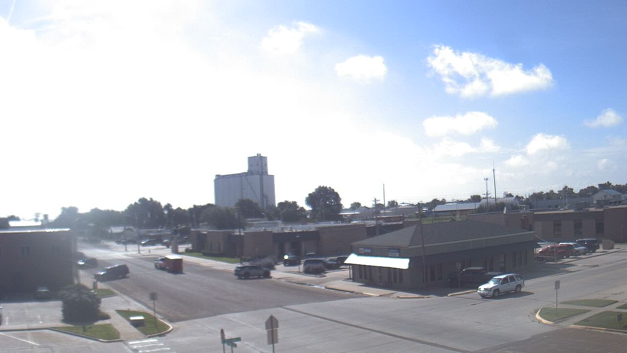 Thumbnail for current weather camera view from Joyce ES in Ulysses, Kansas