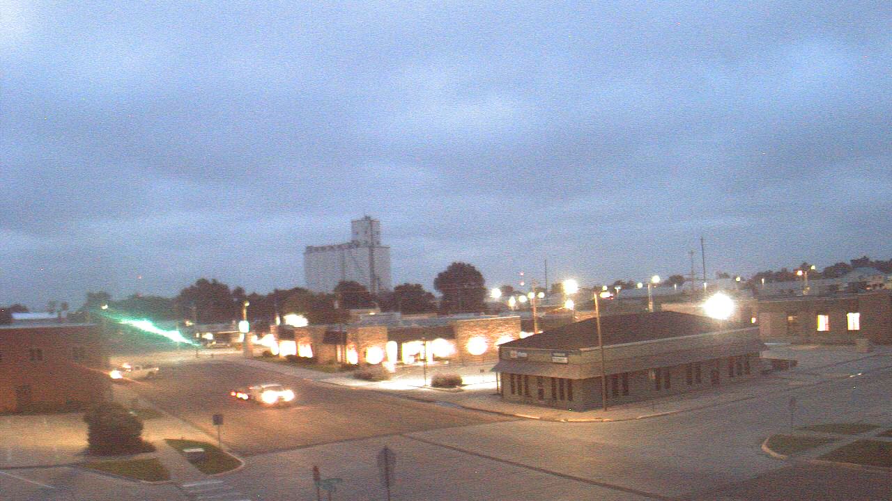 Thumbnail for current weather camera view from Joyce ES in Ulysses, Kansas