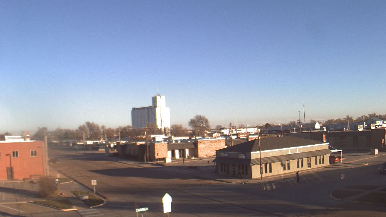 Thumbnail for current weather camera view from Joyce ES in Ulysses, Kansas