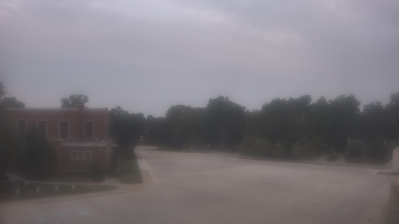 Thumbnail for current weather camera view from Gesu School in University Heights, Ohio