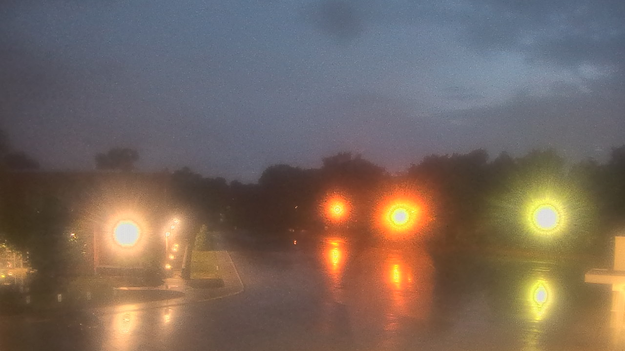 Thumbnail for current weather camera view from Gesu School in University Heights, Ohio