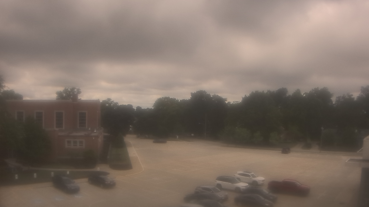 Thumbnail for current weather camera view from Gesu School in University Heights, Ohio
