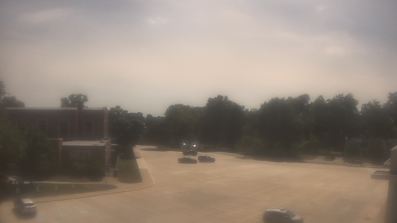 Thumbnail for current weather camera view from Gesu School in University Heights, Ohio