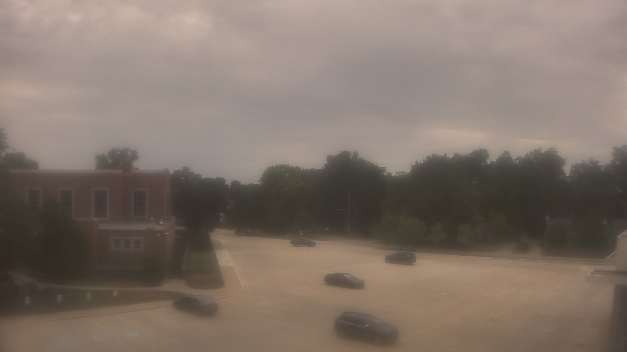 Thumbnail for current weather camera view from Gesu School in University Heights, Ohio