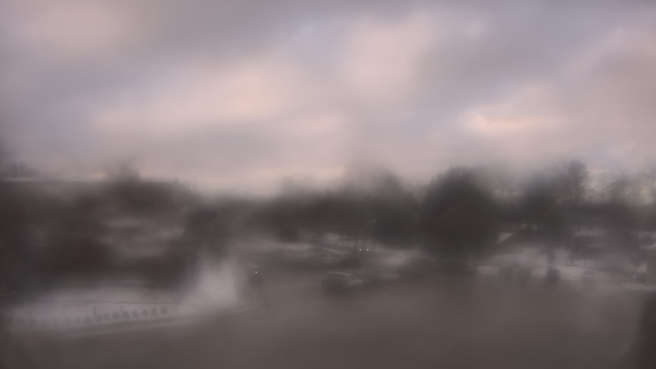 Thumbnail for current weather camera view from Gesu School in University Heights, Ohio