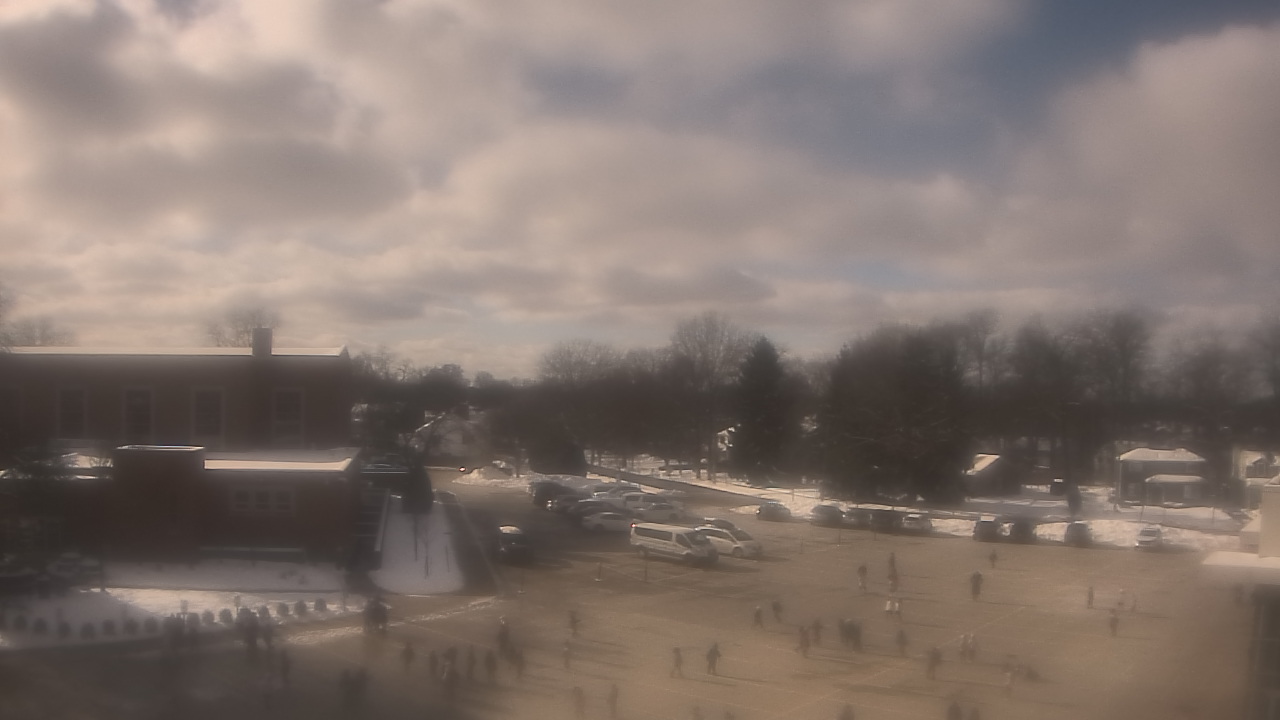 Thumbnail for current weather camera view from Gesu School in University Heights, Ohio