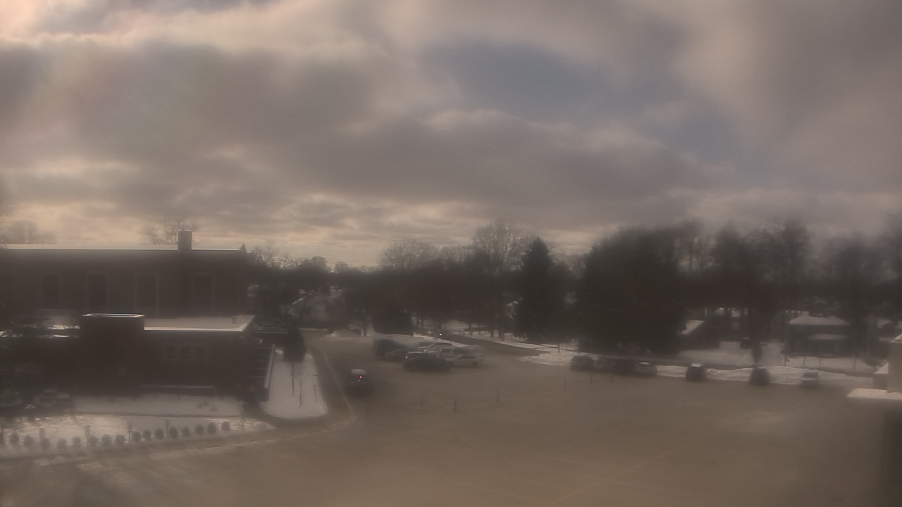 Thumbnail for current weather camera view from Gesu School in University Heights, Ohio