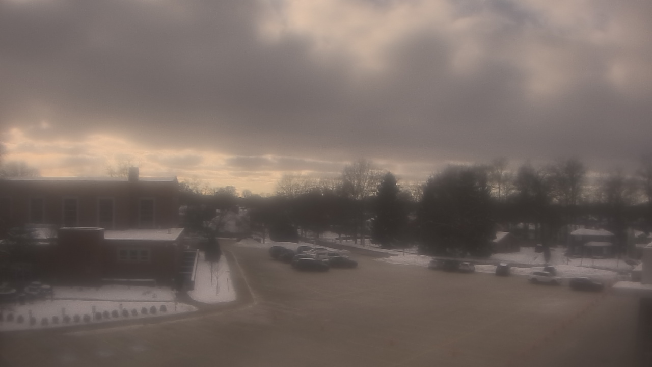Thumbnail for current weather camera view from Gesu School in University Heights, Ohio