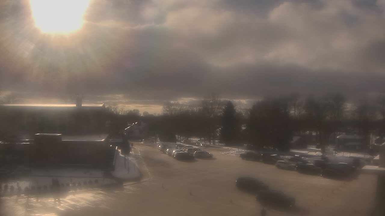 Thumbnail for current weather camera view from Gesu School in University Heights, Ohio