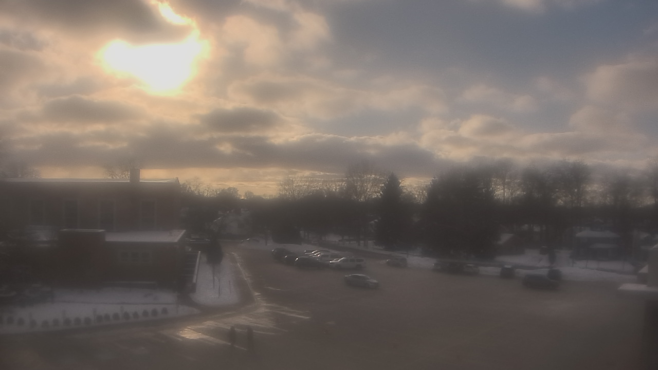 Thumbnail for current weather camera view from Gesu School in University Heights, Ohio