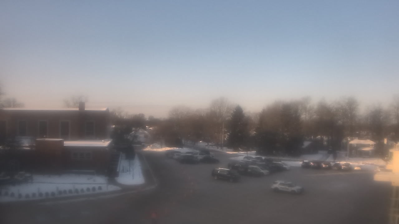 Thumbnail for current weather camera view from Gesu School in University Heights, Ohio