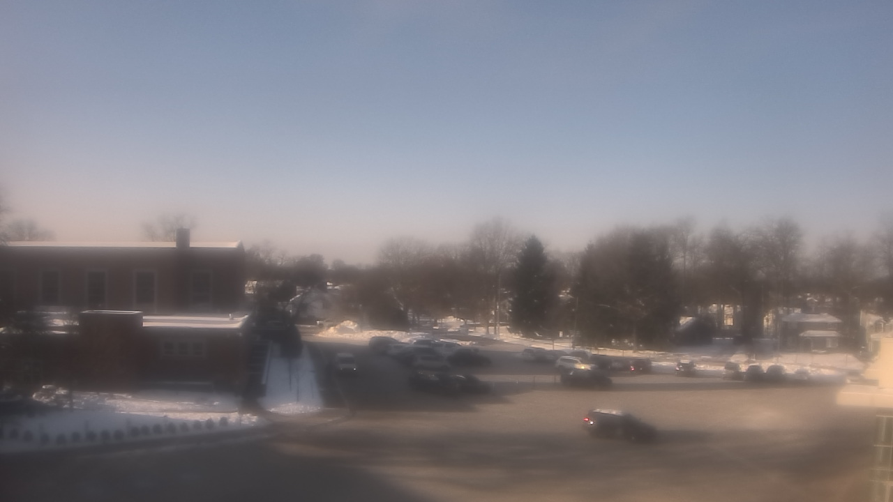 Thumbnail for current weather camera view from Gesu School in University Heights, Ohio