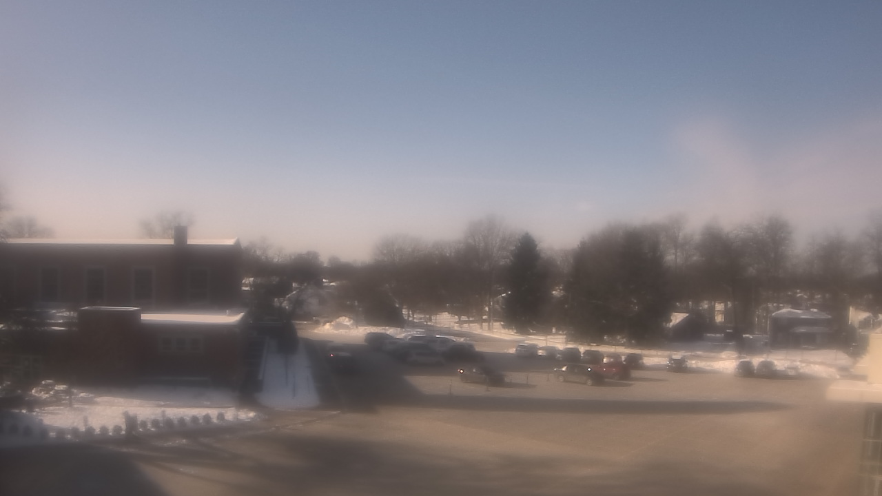 Thumbnail for current weather camera view from Gesu School in University Heights, Ohio