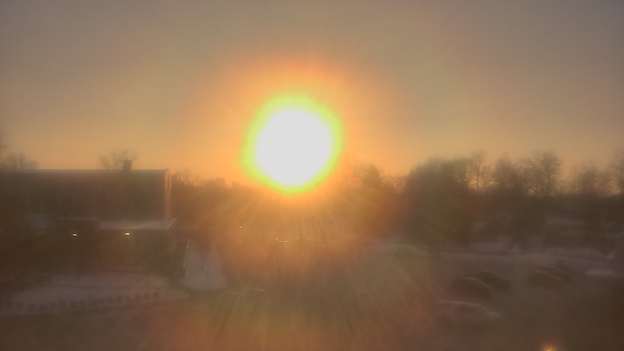 Thumbnail for current weather camera view from Gesu School in University Heights, Ohio