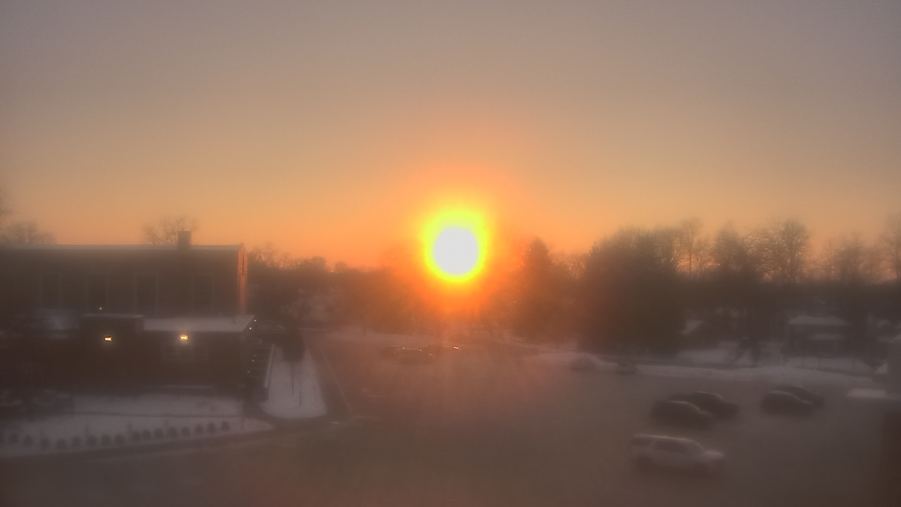 Thumbnail for current weather camera view from Gesu School in University Heights, Ohio