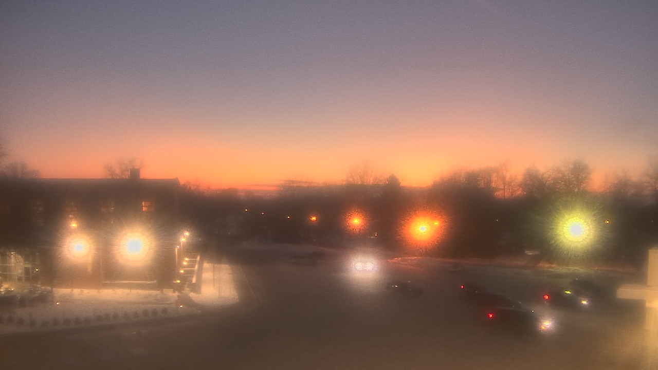 Thumbnail for current weather camera view from Gesu School in University Heights, Ohio