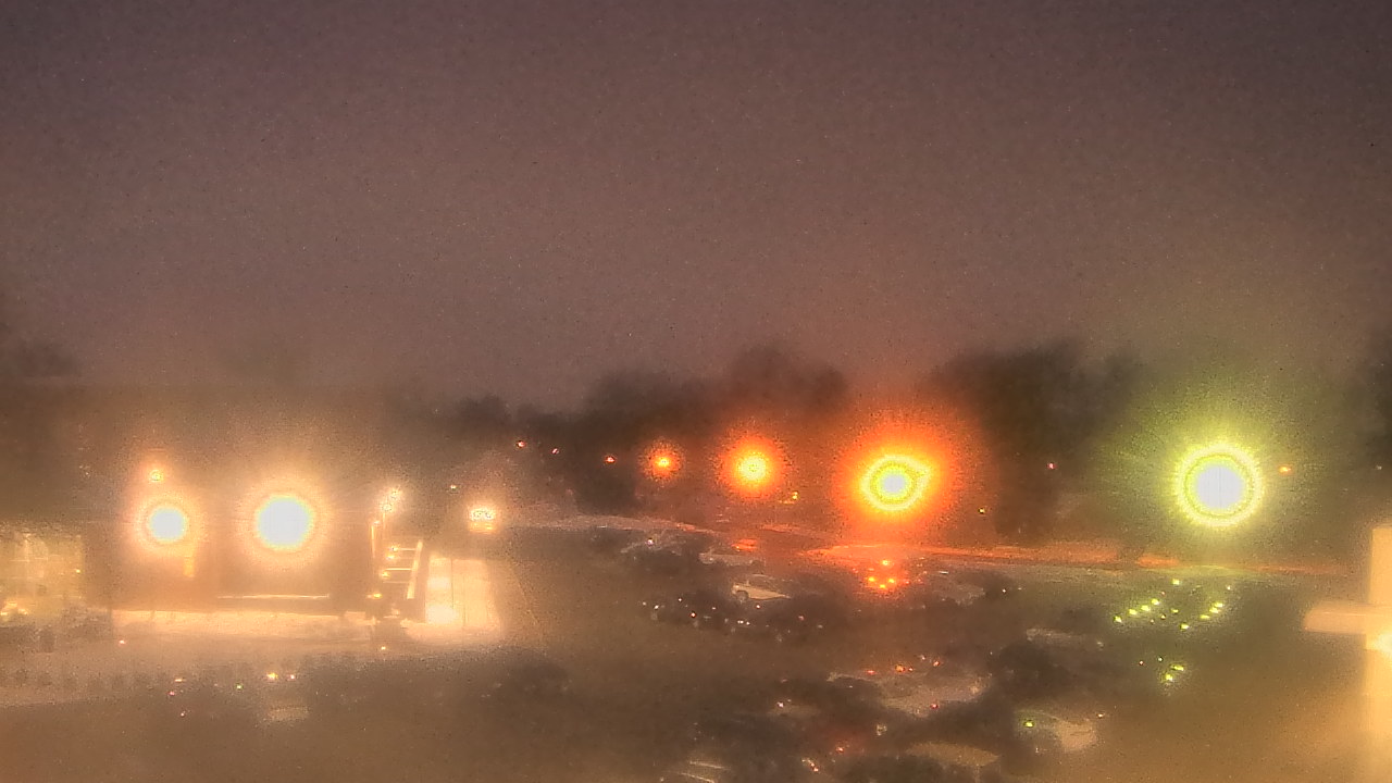 Thumbnail for current weather camera view from Gesu School in University Heights, Ohio