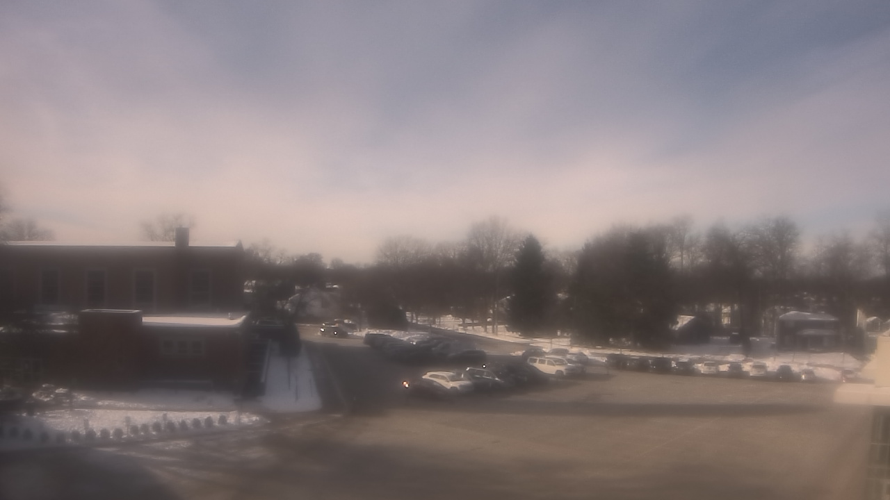 Thumbnail for current weather camera view from Gesu School in University Heights, Ohio
