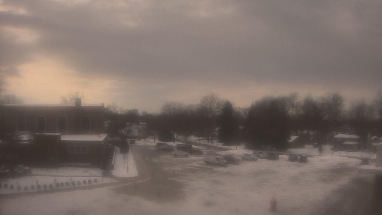 Thumbnail for current weather camera view from Gesu School in University Heights, Ohio