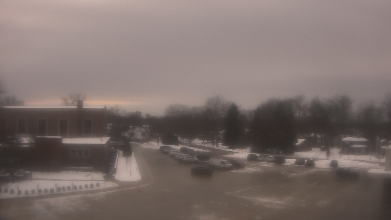 Thumbnail for current weather camera view from Gesu School in University Heights, Ohio