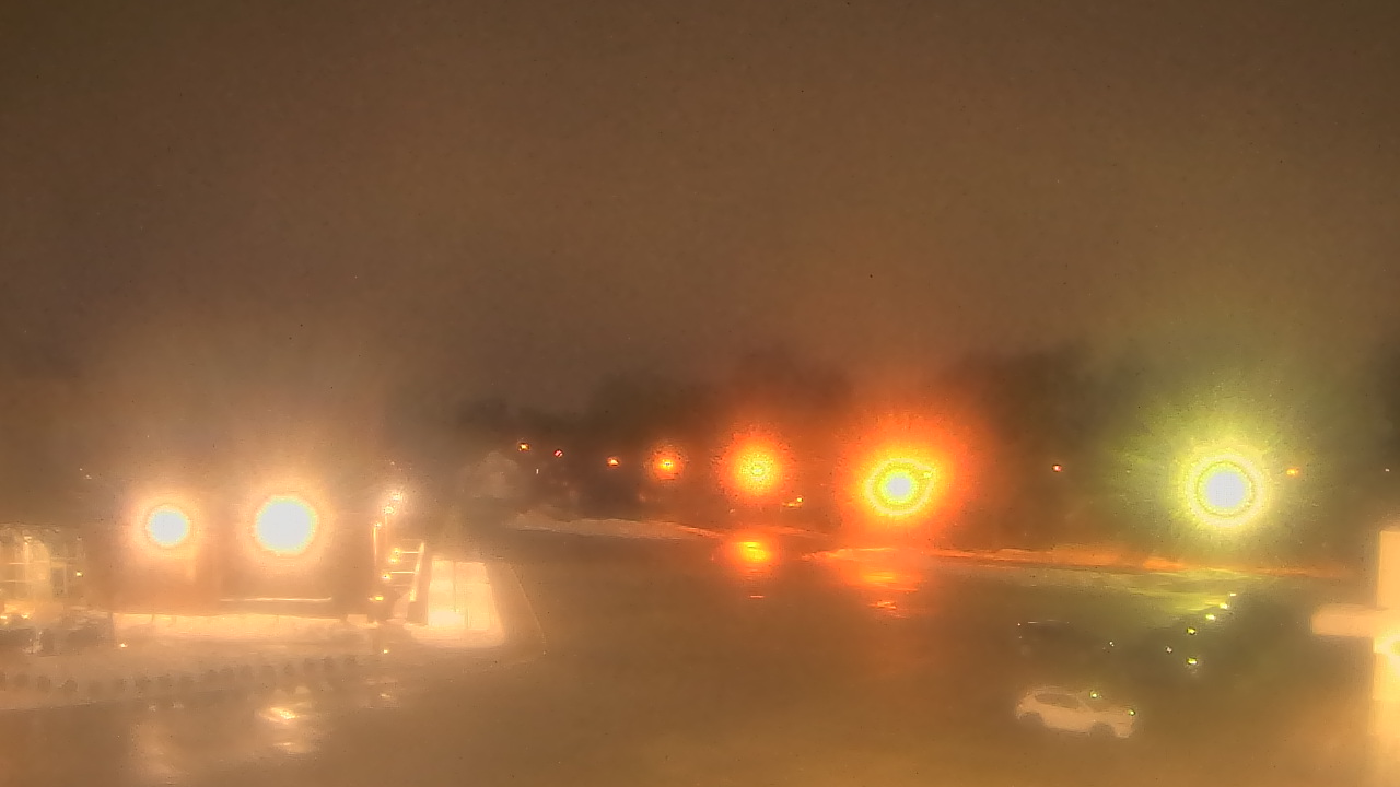 Thumbnail for current weather camera view from Gesu School in University Heights, Ohio