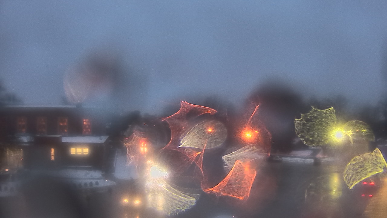 Thumbnail for current weather camera view from Gesu School in University Heights, Ohio