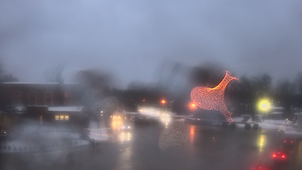 Thumbnail for current weather camera view from Gesu School in University Heights, Ohio