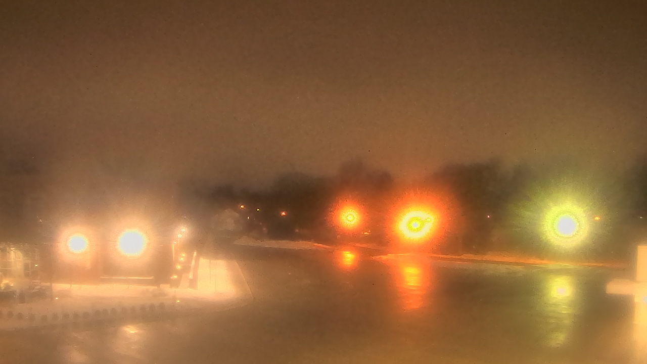 Thumbnail for current weather camera view from Gesu School in University Heights, Ohio