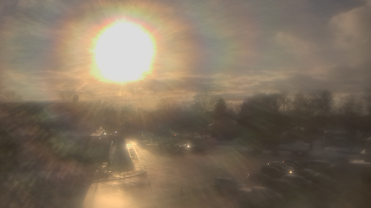 Thumbnail for current weather camera view from Gesu School in University Heights, Ohio