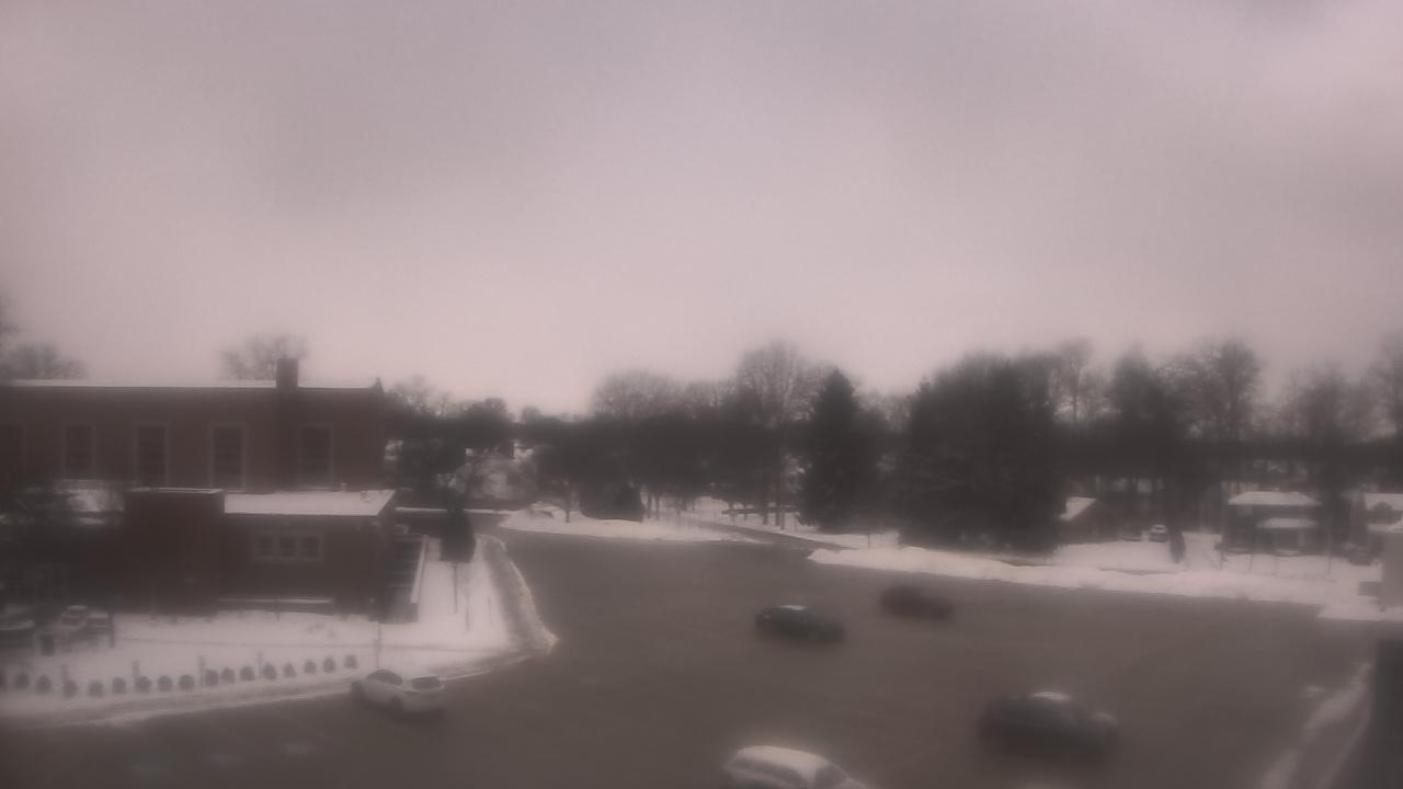 Thumbnail for current weather camera view from Gesu School in University Heights, Ohio